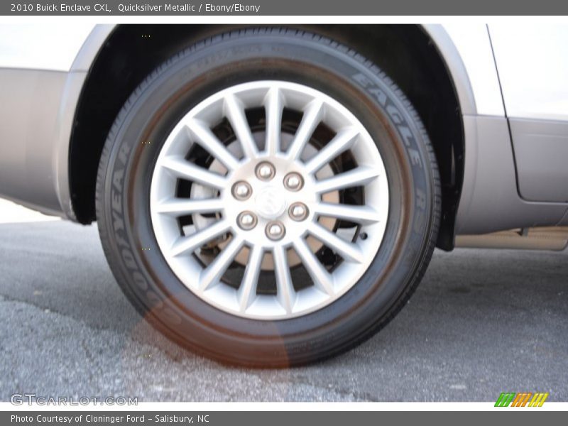 Quicksilver Metallic / Ebony/Ebony 2010 Buick Enclave CXL