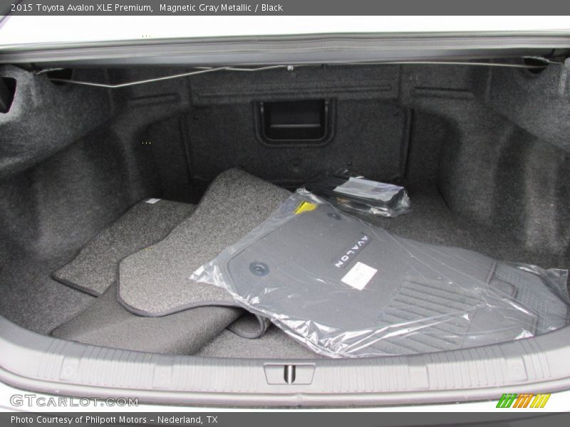 Magnetic Gray Metallic / Black 2015 Toyota Avalon XLE Premium