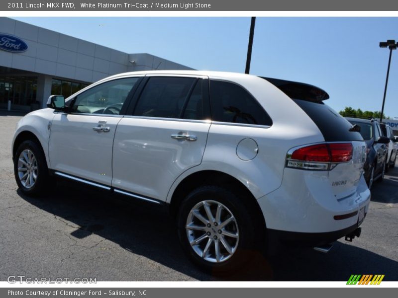 White Platinum Tri-Coat / Medium Light Stone 2011 Lincoln MKX FWD