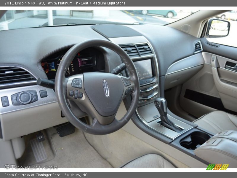 White Platinum Tri-Coat / Medium Light Stone 2011 Lincoln MKX FWD