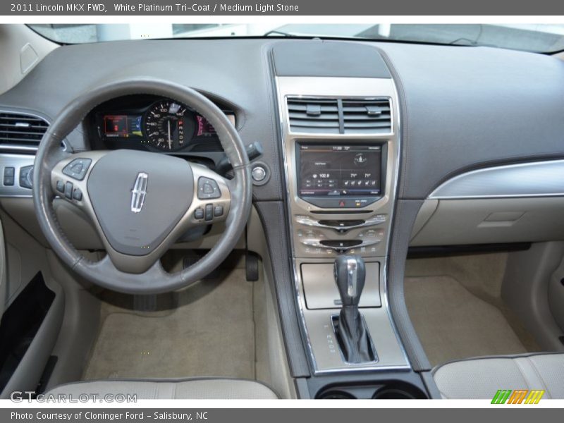 White Platinum Tri-Coat / Medium Light Stone 2011 Lincoln MKX FWD