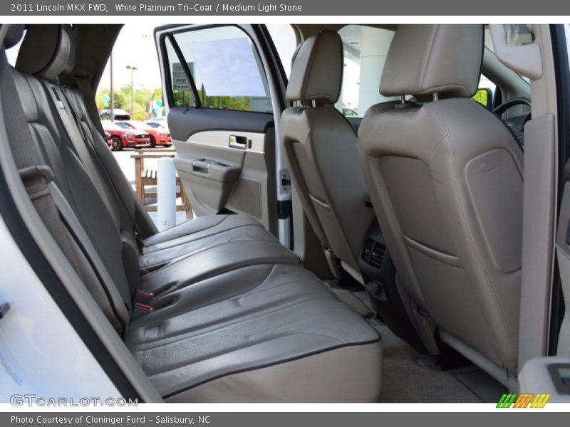 White Platinum Tri-Coat / Medium Light Stone 2011 Lincoln MKX FWD