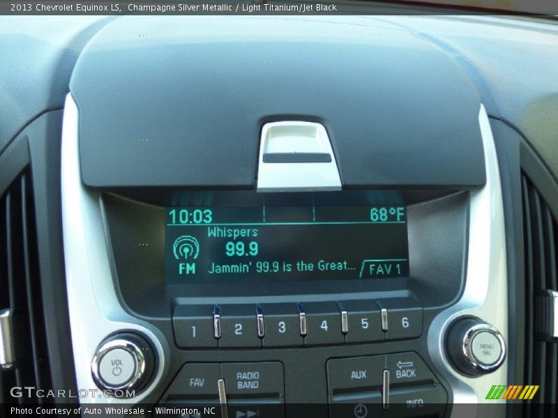 Champagne Silver Metallic / Light Titanium/Jet Black 2013 Chevrolet Equinox LS