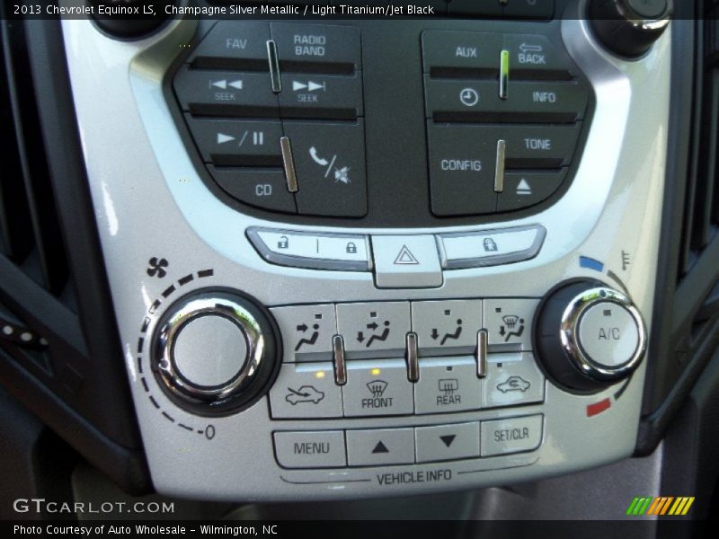 Champagne Silver Metallic / Light Titanium/Jet Black 2013 Chevrolet Equinox LS