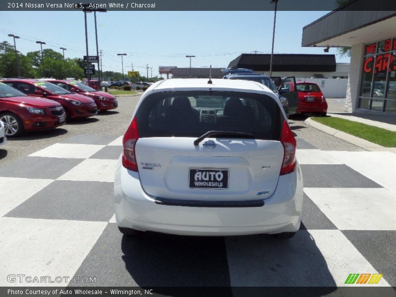Aspen White / Charcoal 2014 Nissan Versa Note S