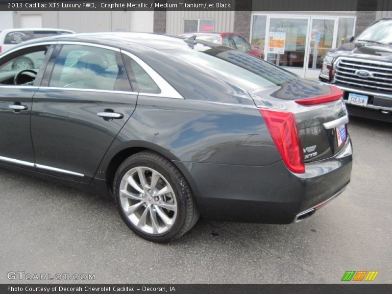 Graphite Metallic / Medium Titanium/Jet Black 2013 Cadillac XTS Luxury FWD