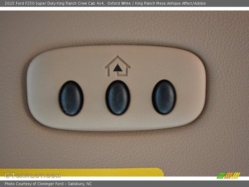 Oxford White / King Ranch Mesa Antique Affect/Adobe 2015 Ford F250 Super Duty King Ranch Crew Cab 4x4