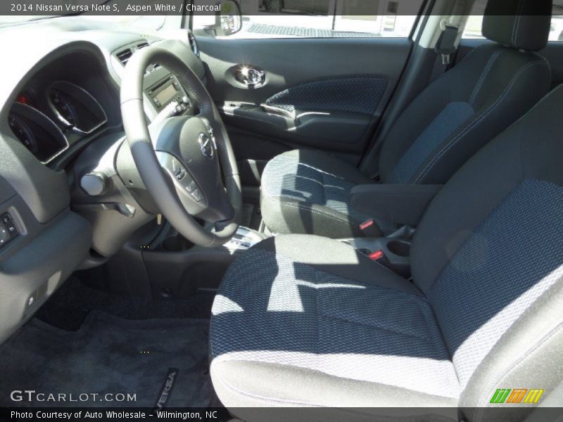 Aspen White / Charcoal 2014 Nissan Versa Note S