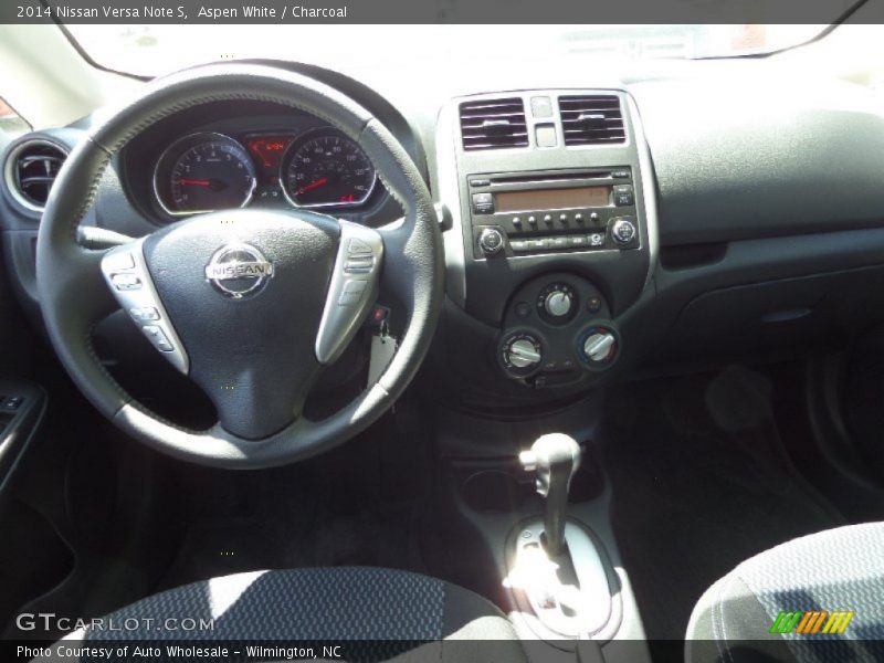 Aspen White / Charcoal 2014 Nissan Versa Note S
