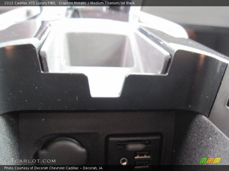 Graphite Metallic / Medium Titanium/Jet Black 2013 Cadillac XTS Luxury FWD