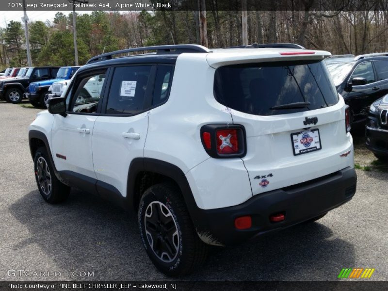 Alpine White / Black 2015 Jeep Renegade Trailhawk 4x4