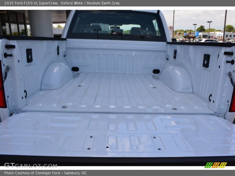 Oxford White / Medium Earth Gray 2015 Ford F150 XL SuperCrew