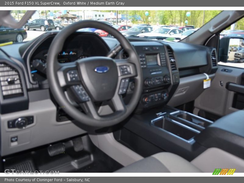 Oxford White / Medium Earth Gray 2015 Ford F150 XL SuperCrew