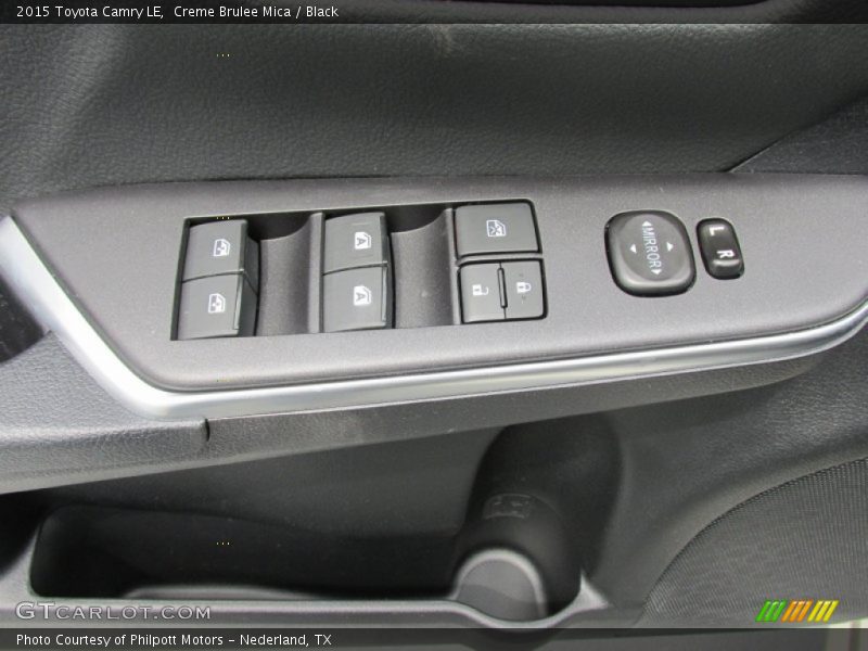 Creme Brulee Mica / Black 2015 Toyota Camry LE
