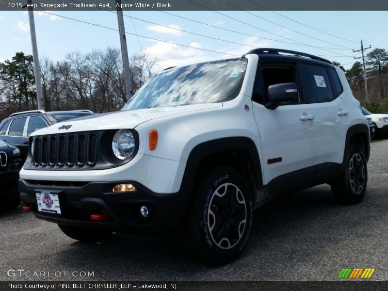 Alpine White / Black 2015 Jeep Renegade Trailhawk 4x4