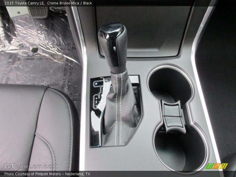 Creme Brulee Mica / Black 2015 Toyota Camry LE