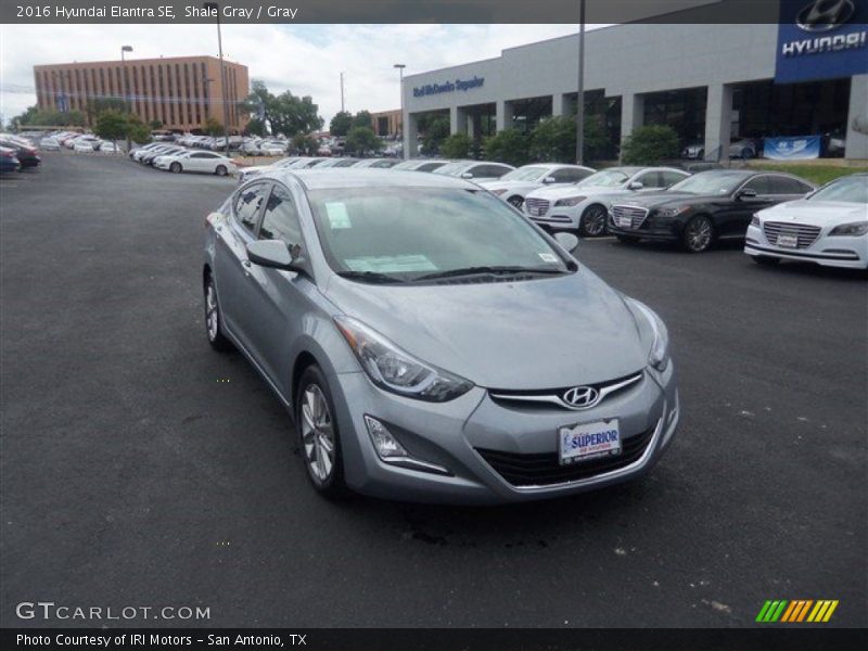 Shale Gray / Gray 2016 Hyundai Elantra SE