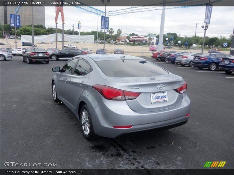 Shale Gray / Gray 2016 Hyundai Elantra SE
