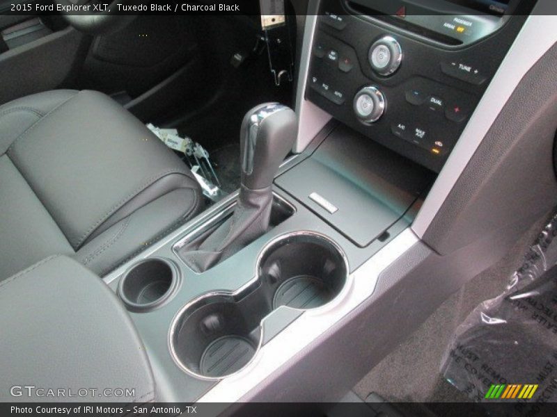 Tuxedo Black / Charcoal Black 2015 Ford Explorer XLT