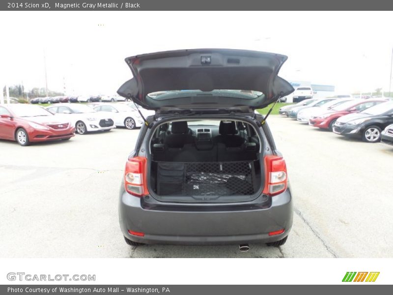 Magnetic Gray Metallic / Black 2014 Scion xD