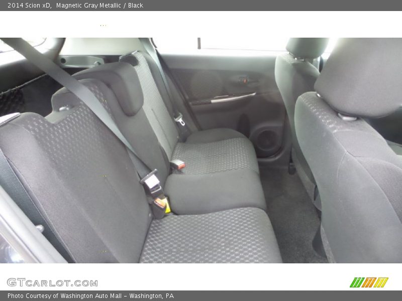 Magnetic Gray Metallic / Black 2014 Scion xD