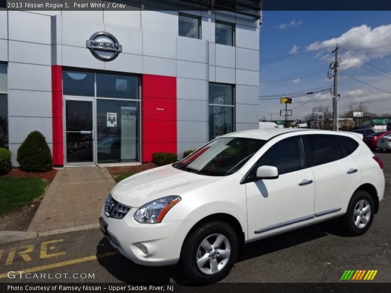 Pearl White / Gray 2013 Nissan Rogue S