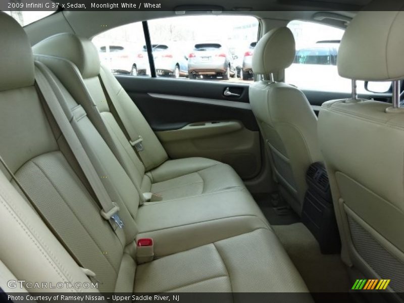 Moonlight White / Wheat 2009 Infiniti G 37 x Sedan