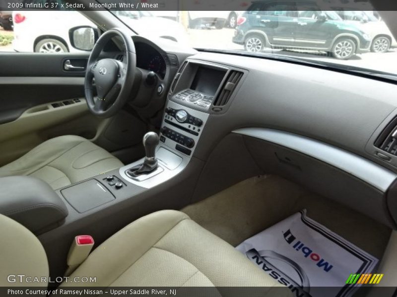 Moonlight White / Wheat 2009 Infiniti G 37 x Sedan