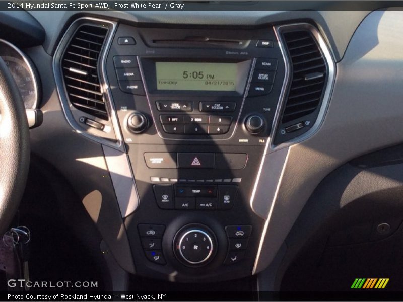 Frost White Pearl / Gray 2014 Hyundai Santa Fe Sport AWD