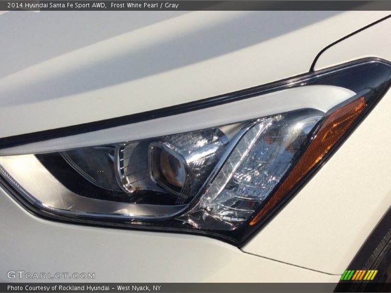 Frost White Pearl / Gray 2014 Hyundai Santa Fe Sport AWD