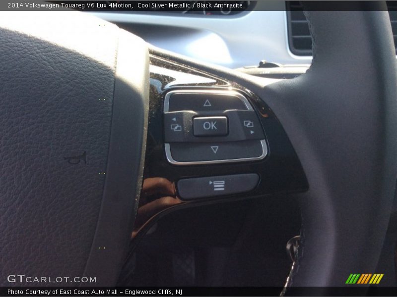 Controls of 2014 Touareg V6 Lux 4Motion