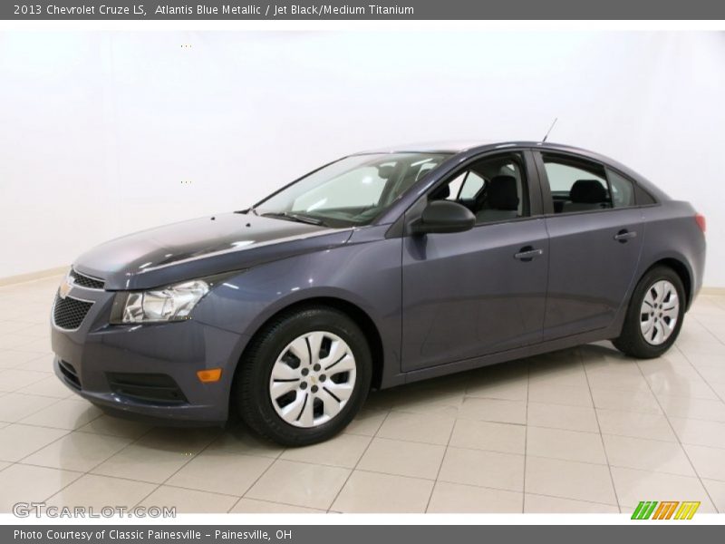 Atlantis Blue Metallic / Jet Black/Medium Titanium 2013 Chevrolet Cruze LS