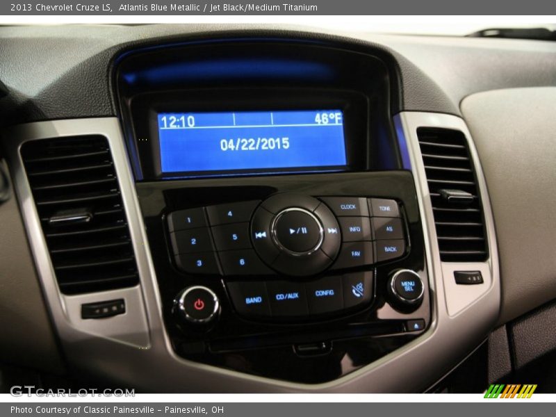 Atlantis Blue Metallic / Jet Black/Medium Titanium 2013 Chevrolet Cruze LS