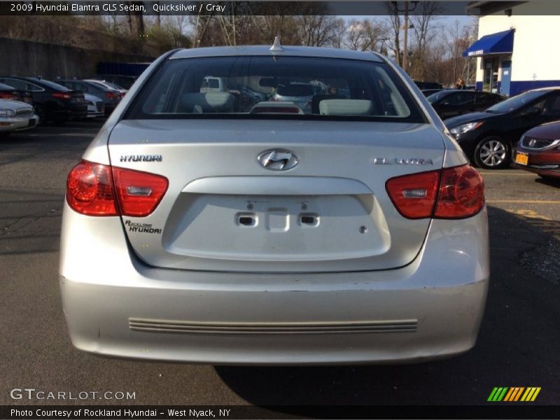 Quicksilver / Gray 2009 Hyundai Elantra GLS Sedan