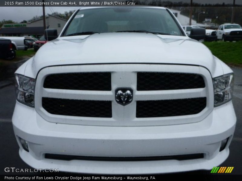 Bright White / Black/Diesel Gray 2015 Ram 1500 Express Crew Cab 4x4