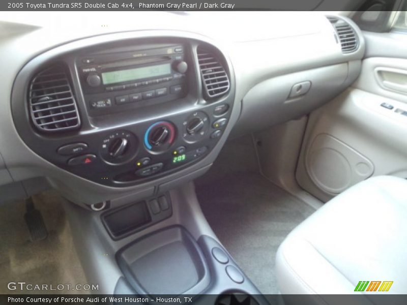 Phantom Gray Pearl / Dark Gray 2005 Toyota Tundra SR5 Double Cab 4x4