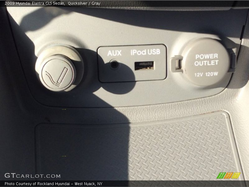 Quicksilver / Gray 2009 Hyundai Elantra GLS Sedan