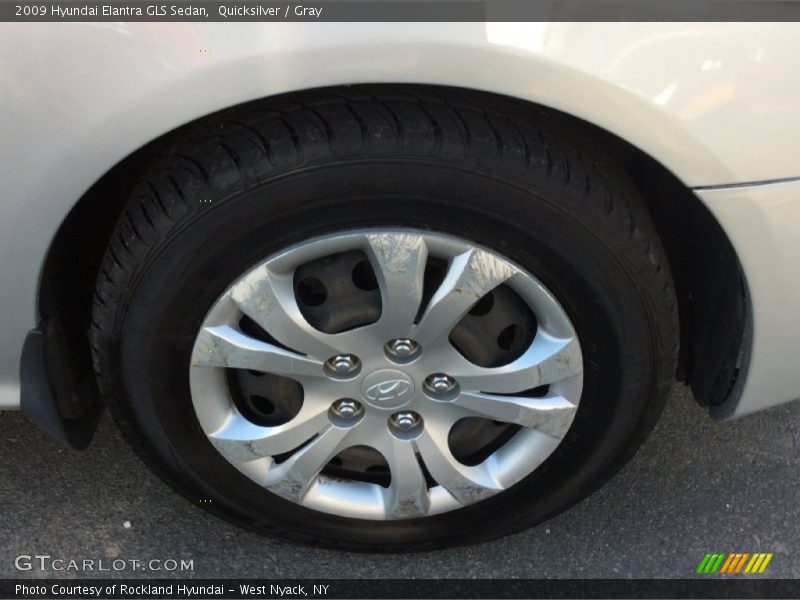 Quicksilver / Gray 2009 Hyundai Elantra GLS Sedan
