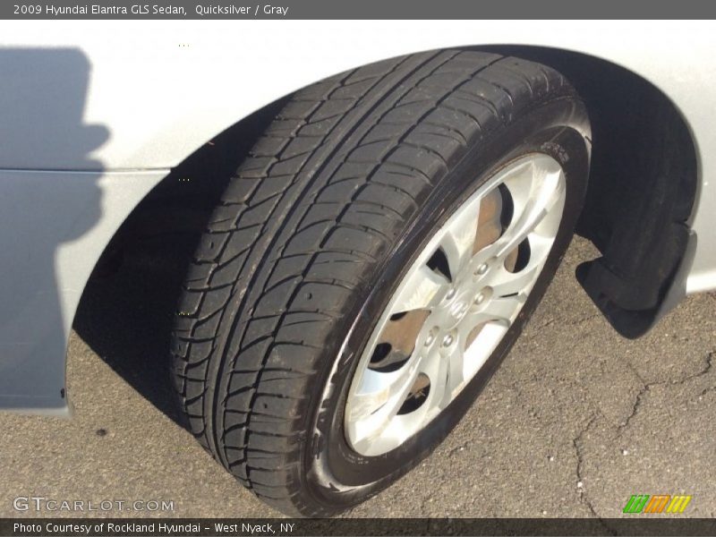 Quicksilver / Gray 2009 Hyundai Elantra GLS Sedan