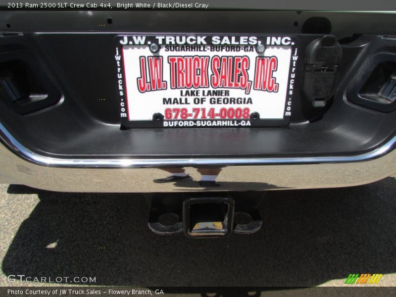 Bright White / Black/Diesel Gray 2013 Ram 2500 SLT Crew Cab 4x4