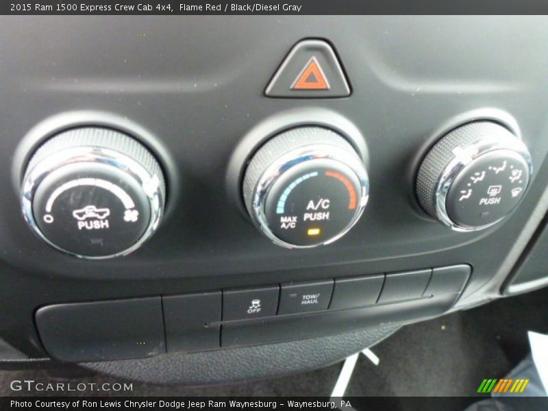 Flame Red / Black/Diesel Gray 2015 Ram 1500 Express Crew Cab 4x4