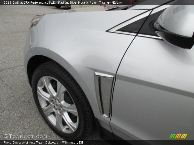 Radiant Silver Metallic / Light Titanium/Ebony 2013 Cadillac SRX Performance FWD