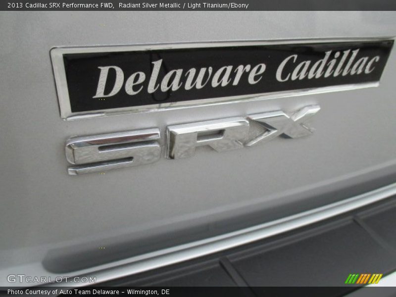 Radiant Silver Metallic / Light Titanium/Ebony 2013 Cadillac SRX Performance FWD