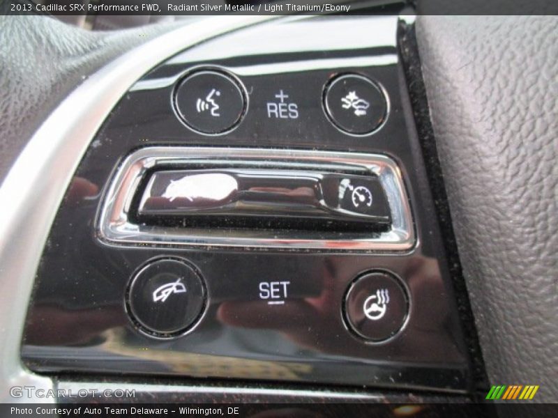 Radiant Silver Metallic / Light Titanium/Ebony 2013 Cadillac SRX Performance FWD
