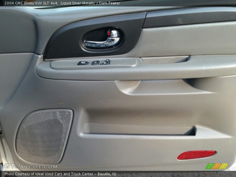 Liquid Silver Metallic / Dark Pewter 2004 GMC Envoy XUV SLT 4x4
