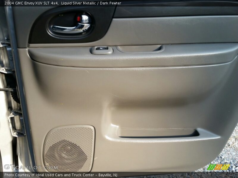 Liquid Silver Metallic / Dark Pewter 2004 GMC Envoy XUV SLT 4x4