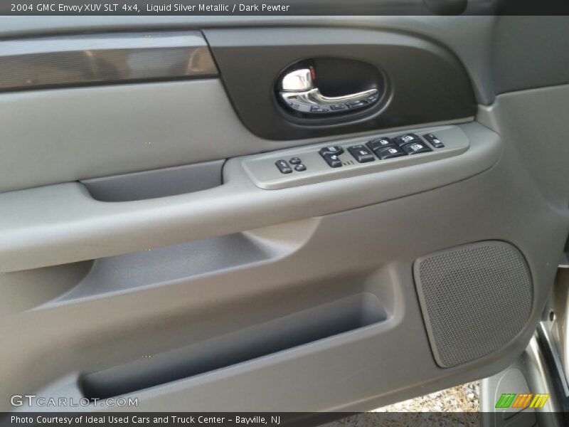 Liquid Silver Metallic / Dark Pewter 2004 GMC Envoy XUV SLT 4x4