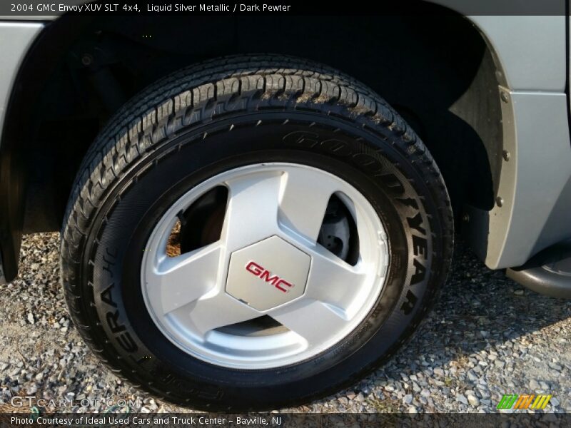 Liquid Silver Metallic / Dark Pewter 2004 GMC Envoy XUV SLT 4x4