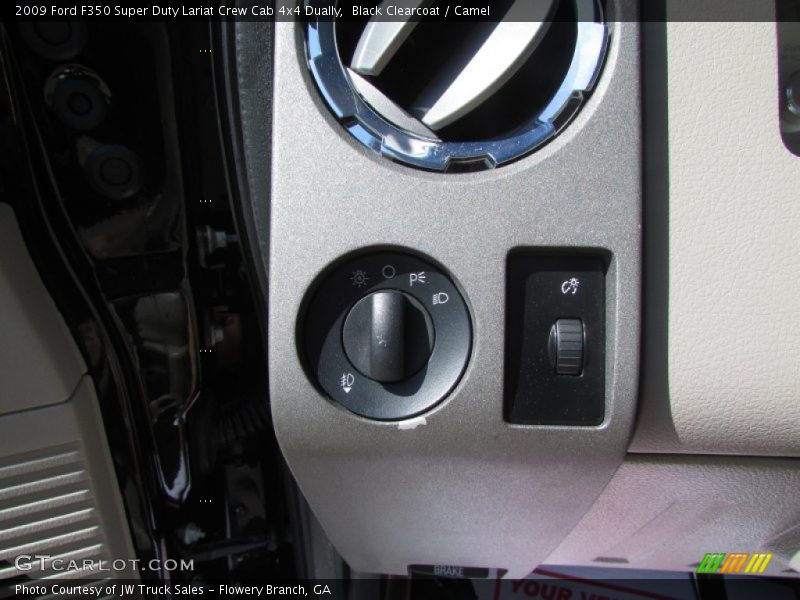 Black Clearcoat / Camel 2009 Ford F350 Super Duty Lariat Crew Cab 4x4 Dually