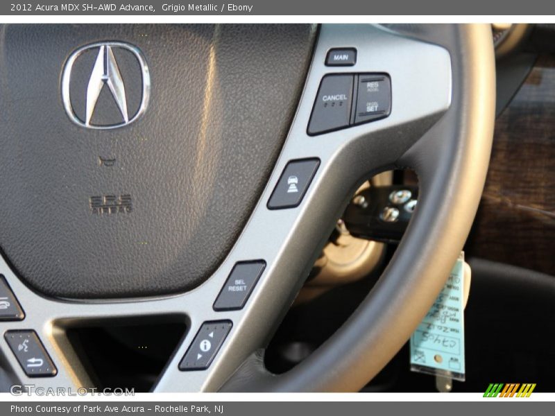Controls of 2012 MDX SH-AWD Advance